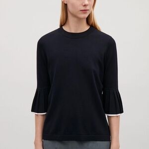 COS Knit Sweater with Pleated Sleeves XS